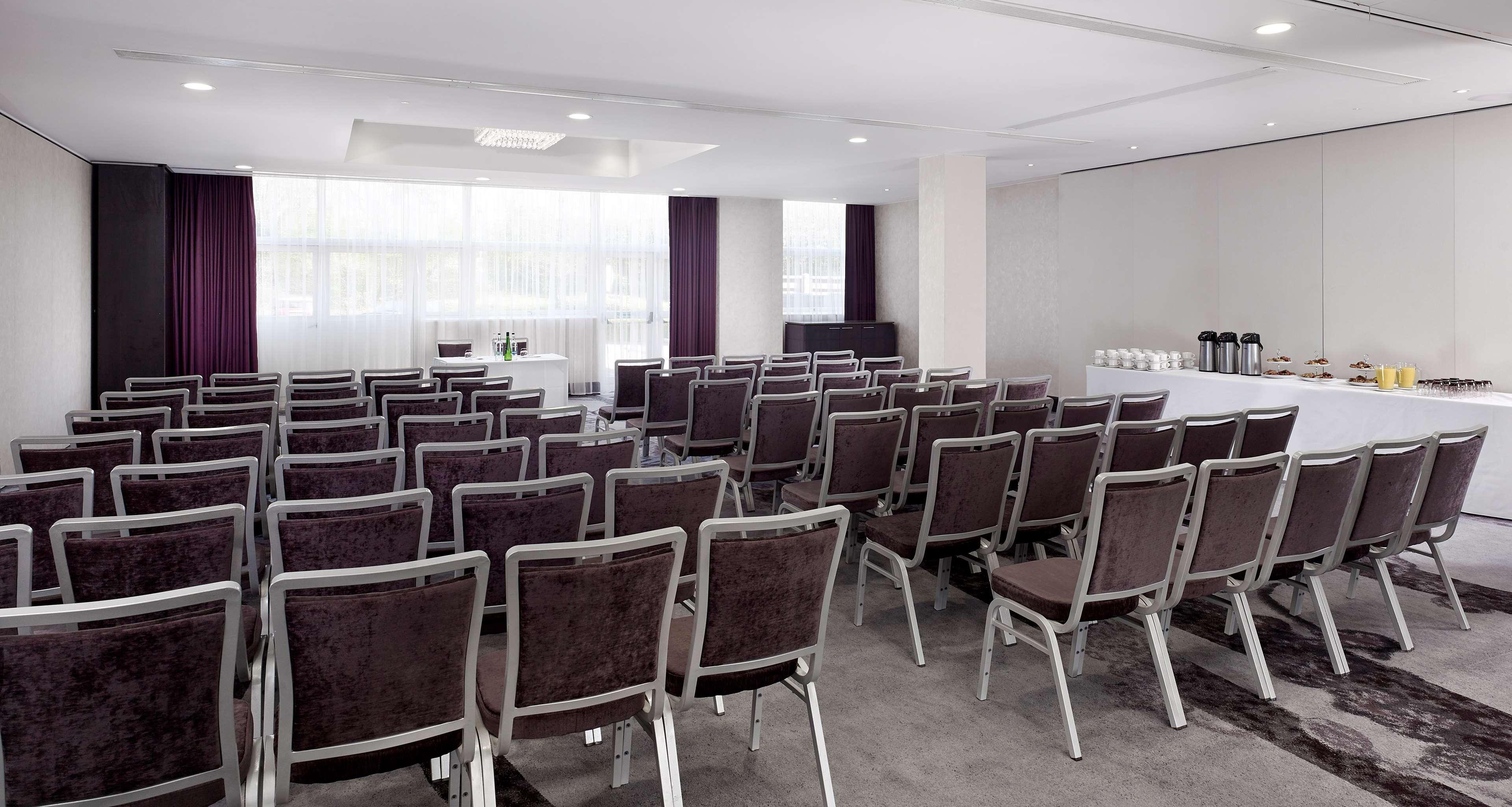Doubletree By Hilton Hotel Nottingham - Gateway Dış mekan fotoğraf